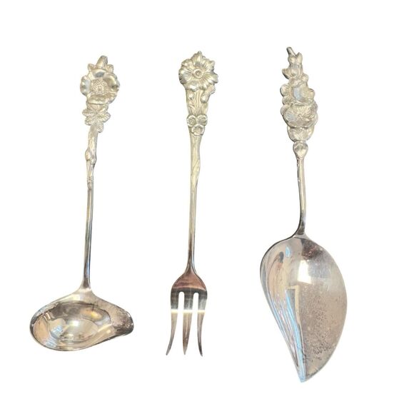 Reed and Barton Set of 3 Silver Plate Mini Hostess Serving Flatware Set Floral - Picture 1 of 10